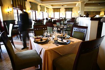 Kievits Kroon Gauteng Wine Estate 4*