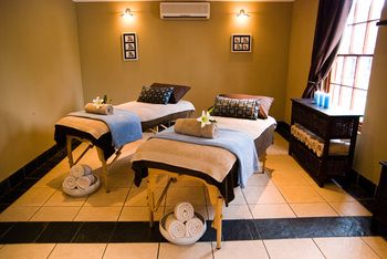 Kievits Kroon Gauteng Wine Estate 4*