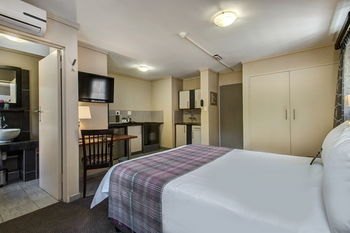ANEW Hotel Hatfield Pretoria 4*