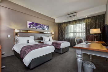 ANEW Hotel Hatfield Pretoria 4*