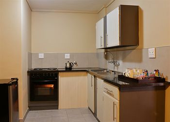 ANEW Hotel Hatfield Pretoria 4*