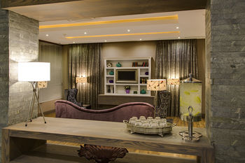 ANEW Hotel Hatfield Pretoria 4*