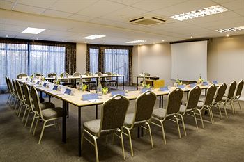 ANEW Hotel Hatfield Pretoria 4*
