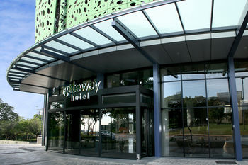 aha Gateway Hotel 3*