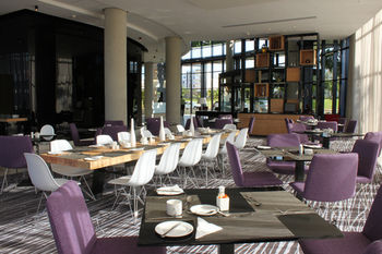aha Gateway Hotel 3*