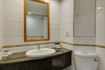Protea Hotel by Marriott Karridene Beach 3*