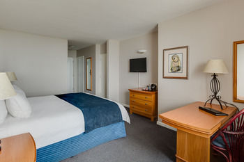 Protea Hotel by Marriott Karridene Beach 3*