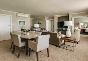 Protea Hotel by Marriott Karridene Beach 3*