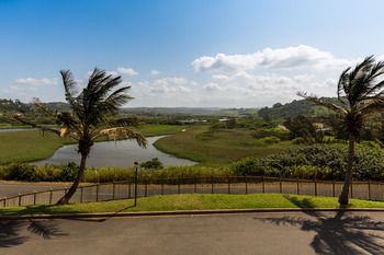 Protea Hotel by Marriott Karridene Beach 3*