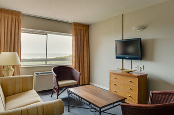 Protea Hotel by Marriott Karridene Beach 3*