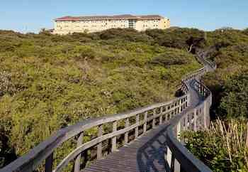 Protea Hotel by Marriott Karridene Beach 3*