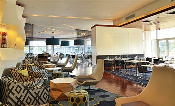 Radisson Blu Gautrain Hotel 4*