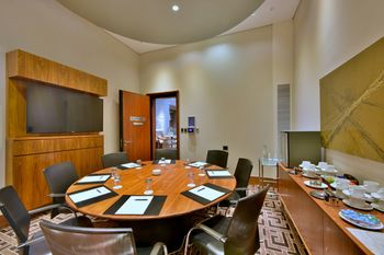 Radisson Blu Gautrain Hotel 4*