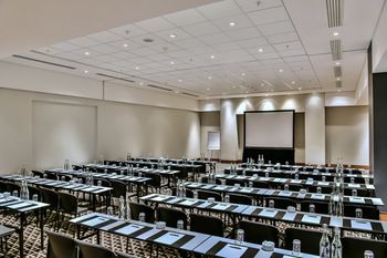 Radisson Blu Gautrain Hotel 4*