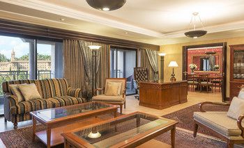CT Hotel 5*