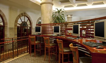 CT Hotel 5*