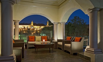 CT Hotel 5*