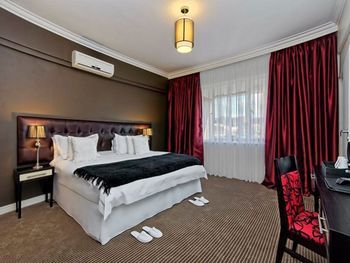 Ascot Boutique Hotel 4*