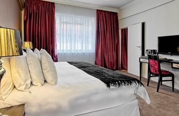 Ascot Boutique Hotel 4*
