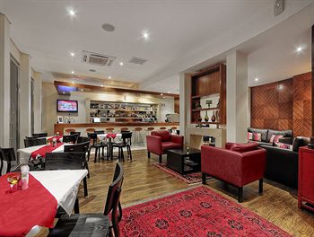 Ascot Boutique Hotel 4*