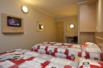 Road Lodge Carnival City 1*