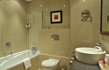 Protea Hotel by Marriott Midrand 4*