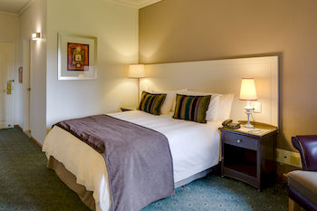 Protea Hotel by Marriott Midrand 4*