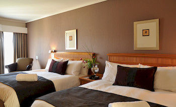 Protea Hotel by Marriott Midrand 4*