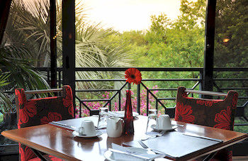 Protea Hotel by Marriott Midrand 4*