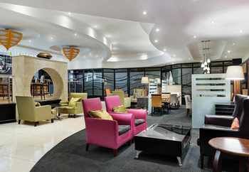 Protea Hotel by Marriott Midrand 4*