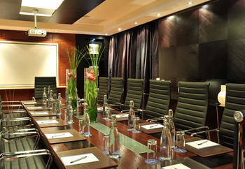 Protea Hotel by Marriott Midrand 4*