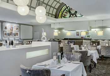 Protea Hotel by Marriott Midrand 4*