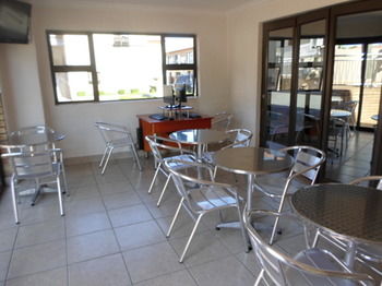 Europrime Hotels Airport 3*
