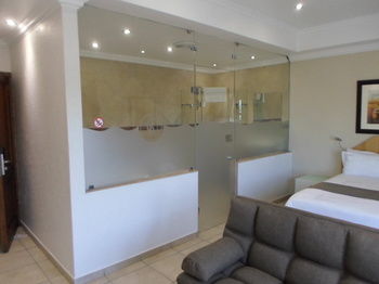 Europrime Hotels Airport 3*