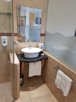 Europrime Hotels Airport 3*
