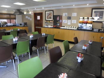 Europrime Hotels Airport 3*