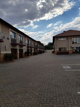 Europrime Hotels Airport 3*