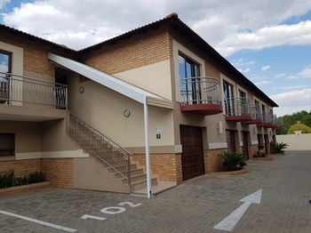 Europrime Hotels Airport 3*