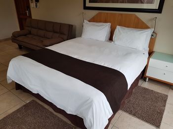 Europrime Hotels Airport 3*