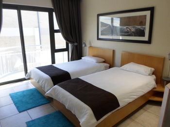 Europrime Hotels Airport 3*