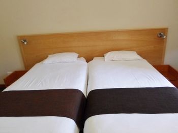 Europrime Hotels Airport 3*