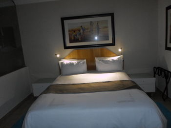 Europrime Hotels Airport 3*