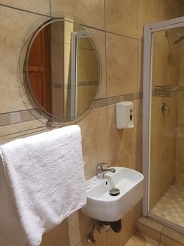 Europrime Hotels Airport 3*