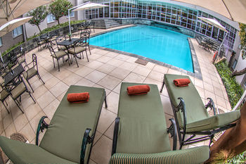 City Lodge Hotel Bryanston 3*