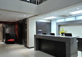 Protea Hotel by Marriott Pretoria Hatfield 3*