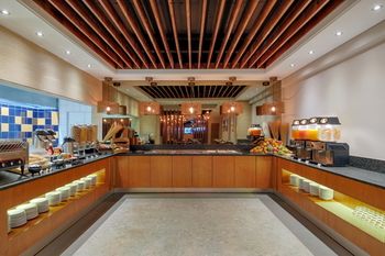 Protea Hotel by Marriott Pretoria Hatfield 3*