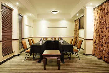 Premier Hotel Pretoria 4*