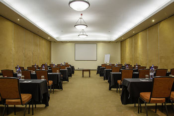 Premier Hotel Pretoria 4*