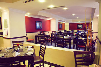 Premier Hotel Pretoria 4*