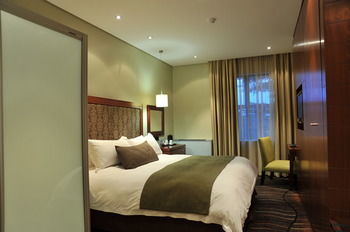 Protea Hotel by Marriott Clarens 4*